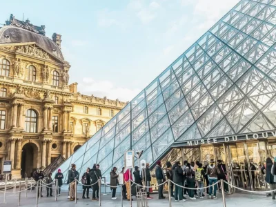 Louvre Museum Timed-Entrance Ticket