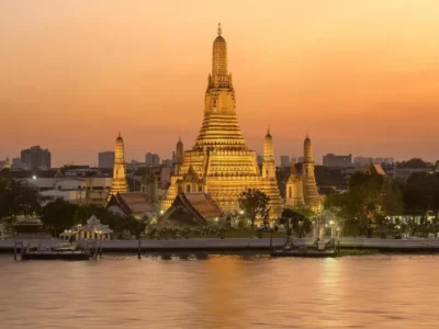 Grand Palace, Wat Pho, and Wat Arun Guided Tour