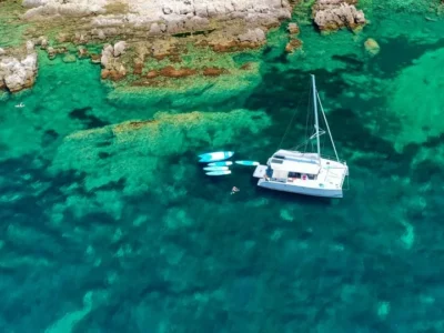 Calanques Catamaran Tour & Standup Paddle
