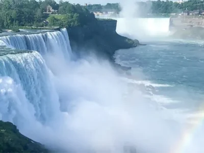 1-Day Niagara Falls Tour